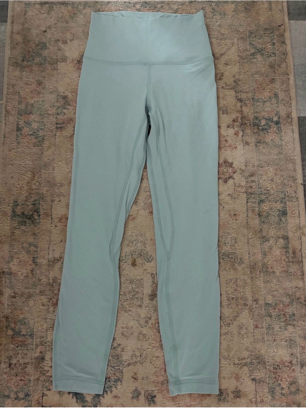 Lululemon bundle - Picture 2 of 6